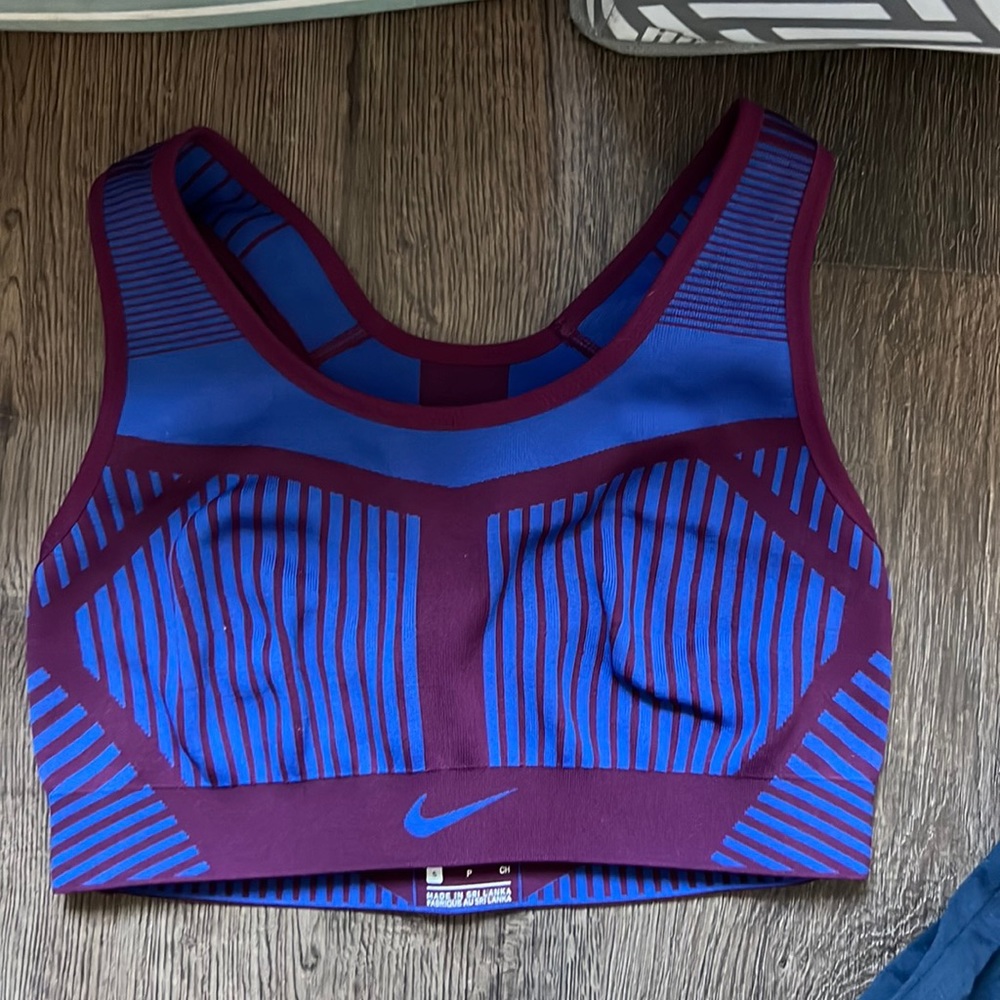 Nike bra